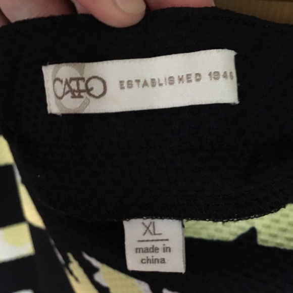 Floral Pattern Pencil Skirt - Picture 3 of 5